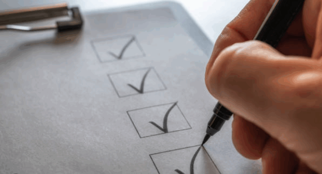 Liste de priorités pour rénover une salle de bains.